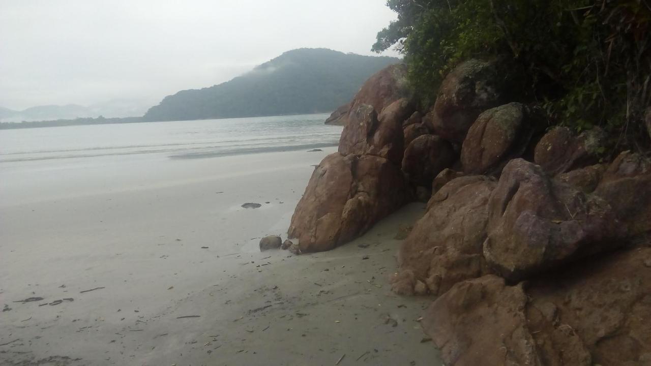 Casa De Aluguel Praia Dura Folha Seca Убатуба Экстерьер фото